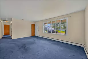 7485 Catalpa Dr, Lower Macungie Township, PA 18062 - Photo 8