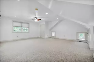 2408 Applewood Dr, South Whitehall Township, PA 18069 - Photo 20
