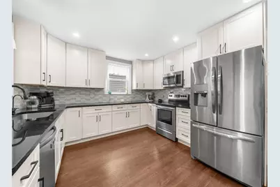 614 Crestline Avenue, Salisbury Township, PA 18015 - Photo 2