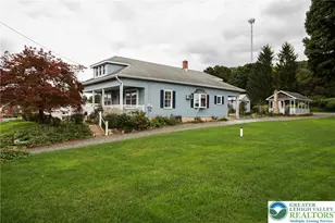 6373 Chestnut St, Upper Milford Township, PA 18092 - Photo 2