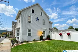 511 S Broadway, Wind Gap, PA 18091 - Photo 2