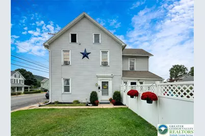 511 S Broadway, Wind Gap, PA 18091 - Photo 1