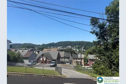 901 Vernon Street, Bethlehem City, PA 18015 - Photo 4