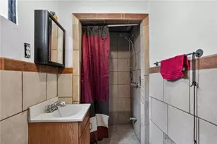 1402 S Hanson St, Philadelphia, PA 19143 - Photo 14