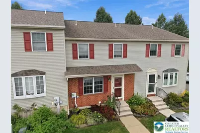 1058 Fredrick Blvd, Muhlenberg Township, PA 19605 - Photo 2