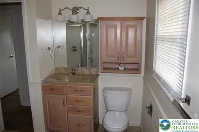 2104 Pinehurst Road, Bethlehem City, PA 18018 - Photo 8