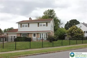 2104 Pinehurst Rd, Bethlehem City, PA 18018 - Photo 1