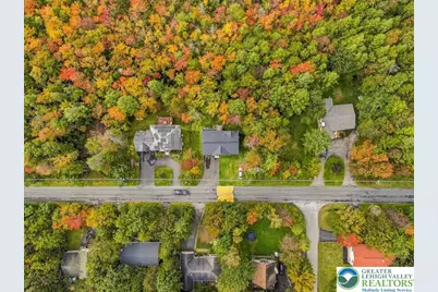 425 Scotch Pine Drive, Pocono Summit, PA 18346 - Photo 6