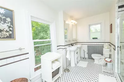 527 Delaware Avenue, Portland Boro, PA 18343 - Photo 46