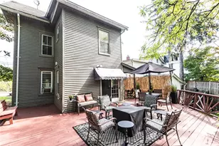 527 Delaware Ave, Portland Boro, PA 18343 - Photo 8