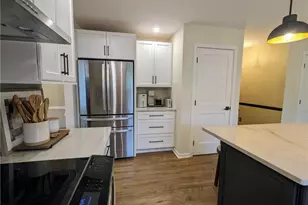 3223 Flatrock Dr, Whitehall Township, PA 18052 - Photo 14
