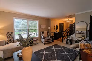 3223 Flatrock Dr, Whitehall Township, PA 18052 - Photo 8