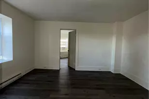 1039 Mechanic St, Bethlehem, PA 18015 - Photo 2