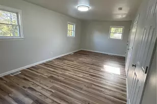 3013 Delaware Dr, Upper Mt Bethel Twp, PA 18343 - Photo 6