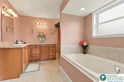 8943 Slateville Road, Lynn Township, PA 19529 - Photo 8