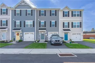 2112 Cross Country Rd, Northampton Township, PA 18067 - Photo 1
