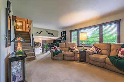 4683 Steven Lane, Lehigh Township, PA 18088 - Photo 8