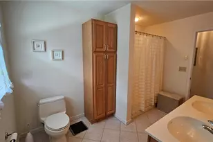 3549 Lumar St, North Whitehall Township, PA 18069 - Photo 16