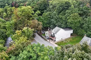 215 Schuylkill Ave, Tamaqua Boro, PA 18252 - Photo 2