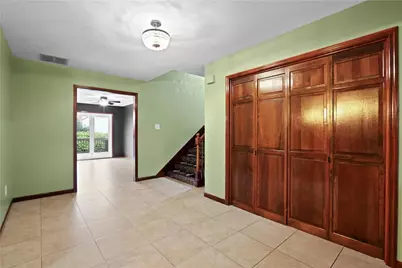 5538 Heather Lane, South Whitehall Township, PA 18069 - Photo 4