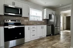 7434 Marquis Dr, Upper Macungie Township, PA 18087 - Photo 18