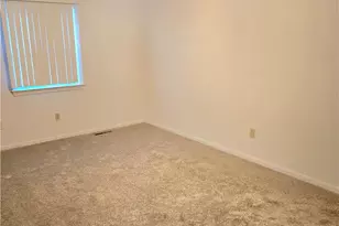 977 Barnside Ct, Allentown City, PA 18103 - Photo 16