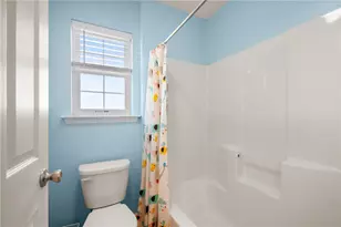 1700 Mountain View Dr, Lower Saucon Township, PA 18015 - Photo 34