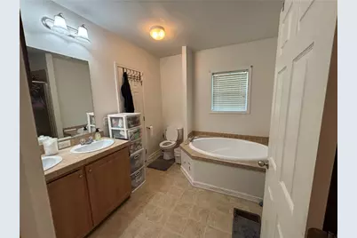 8785 Breinig Run Circle, Upper Macungie Township, PA 18031 - Photo 10