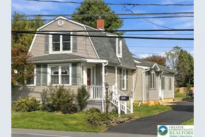 1873 Whitehall Avenue, South Whitehall Township, PA 18104 - Photo 2