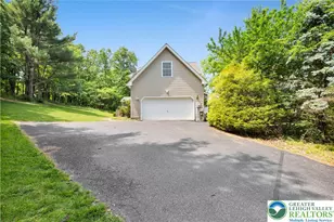 312 Reagan Dr, East Stroudsburg, PA 18301 - Photo 6