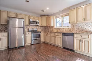 538 Frankford St, Bethlehem City, PA 18018 - Photo 2