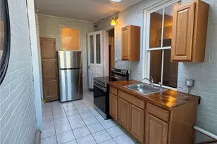 1137 Linden St, Allentown City, PA 18102 - Photo 2