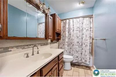 4468 Thebes Turn, Whitehall Township, PA 18052 - Photo 18
