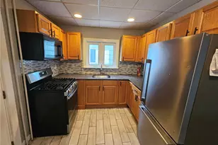 828 Main St, Northampton Boro, PA 18067 - Photo 6