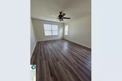 325 Oxford Place #325, Macungie Boro, PA 18062 - Photo 12