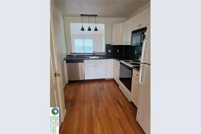 325 Oxford Place #325, Macungie Boro, PA 18062 - Photo 2