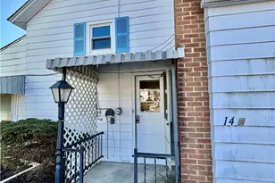 14 Main St, Pen Argyl, PA 18072 - Photo 1