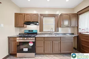 1815 E Greenleaf St, Allentown City, PA 18109 - Photo 14