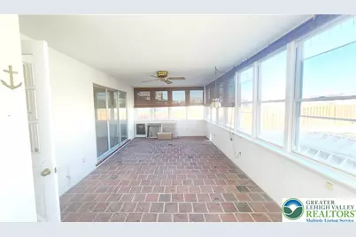 928 Linden Street 1 # On 2nd Floor, Bethlehem, PA 18018 - Photo 6