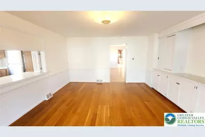 928 Linden Street 1 # On 2nd Floor, Bethlehem, PA 18018 - Photo 14