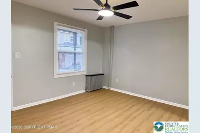 331 W Bertsch Street, Lansford, PA 18232 - Photo 8