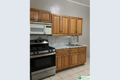 819 N 7th Street, Allentown City, PA 18102 - Photo 6