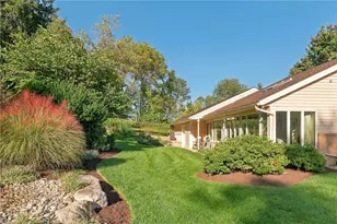 5533 Reppert Ln, Lower Macungie Township, PA 18106 - Photo 32