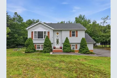 209 Center Drive, Blakeslee, PA 18610 - Photo 1