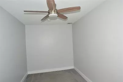 317 W Union Boulevard, Bethlehem City, PA 18018 - Photo 18
