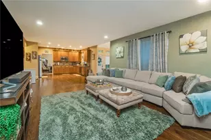 7452 Crane Xing, Macungie Boro, PA 18062 - Photo 14
