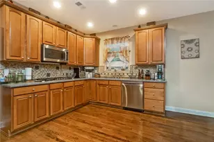 7452 Crane Xing, Macungie Boro, PA 18062 - Photo 16