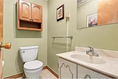 3024 Hillcrest Avenue, Allentown City, PA 18103 - Photo 8