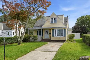 3024 Hillcrest Ave, Allentown City, PA 18103 - Photo 2