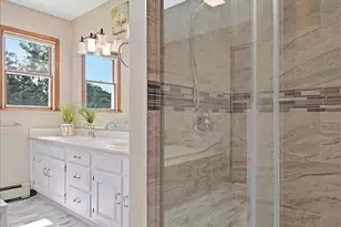 2101 Schroettner Cir, Moore Township, PA 18064 - Photo 6